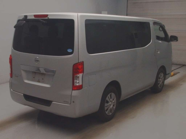 NISSAN CARAVAN 2020