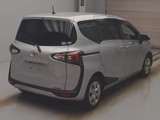 TOYOTA SIENTA 2019
