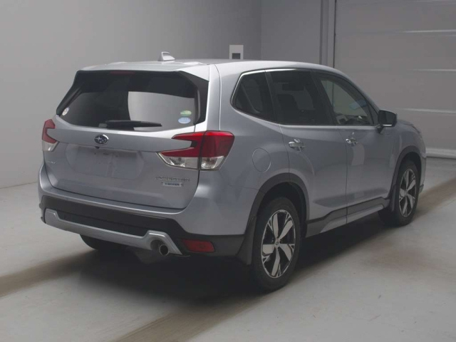 SUBARU FORESTER 2021