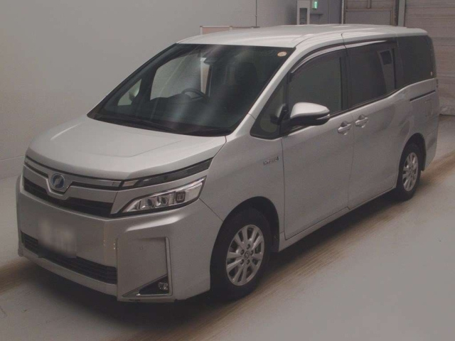 TOYOTA VOXY 2019