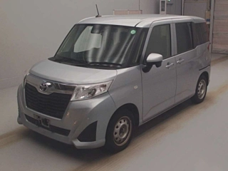 TOYOTA ROOMY 2020
