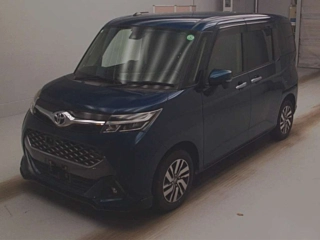 TOYOTA TANK 2017