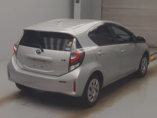 TOYOTA AQUA 2020