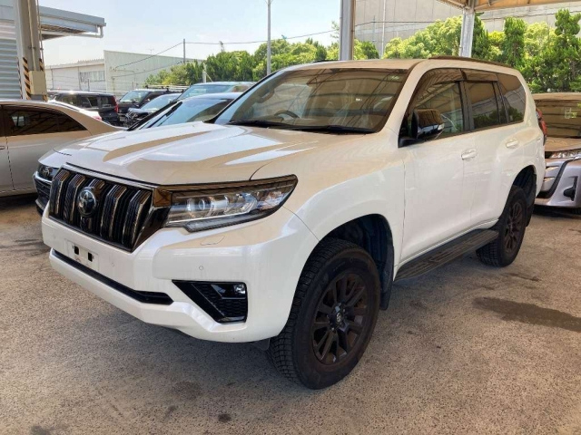TOYOTA LAND CRUISER PRADO 2021