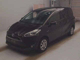 TOYOTA SIENTA 2017