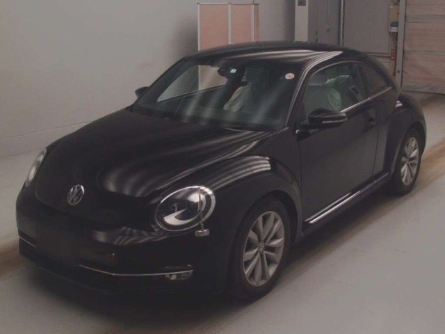 VOLKSWAGEN THE BEETLE 2012
