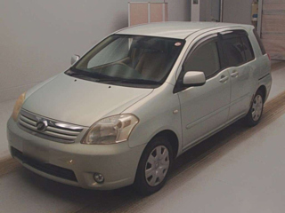 TOYOTA RAUM 2008