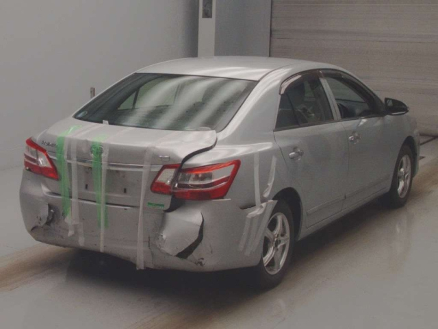 TOYOTA PREMIO 2015