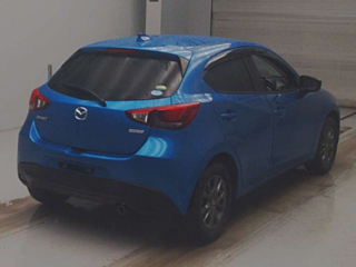 MAZDA DEMIO 2017