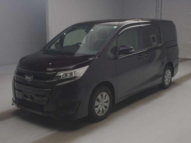 TOYOTA NOAH 2020