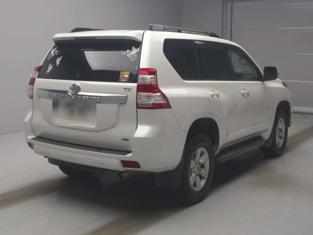 TOYOTA LAND CRUISER PRADO 2016