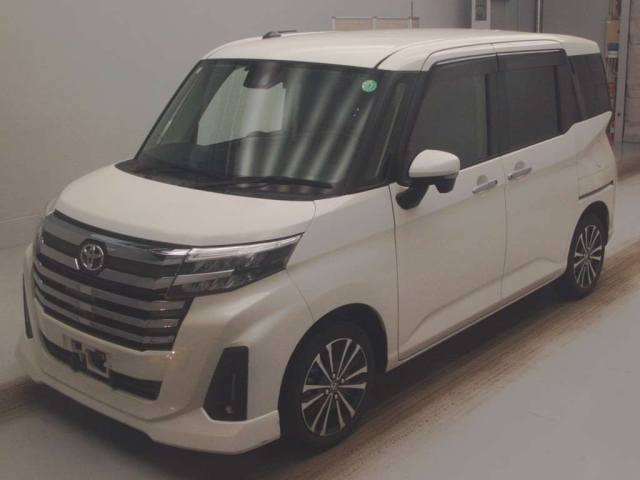 TOYOTA ROOMY 2020