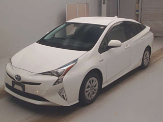 TOYOTA PRIUS 2018