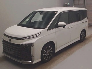 TOYOTA VOXY 2022