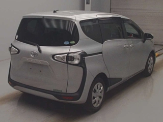 TOYOTA SIENTA 2018