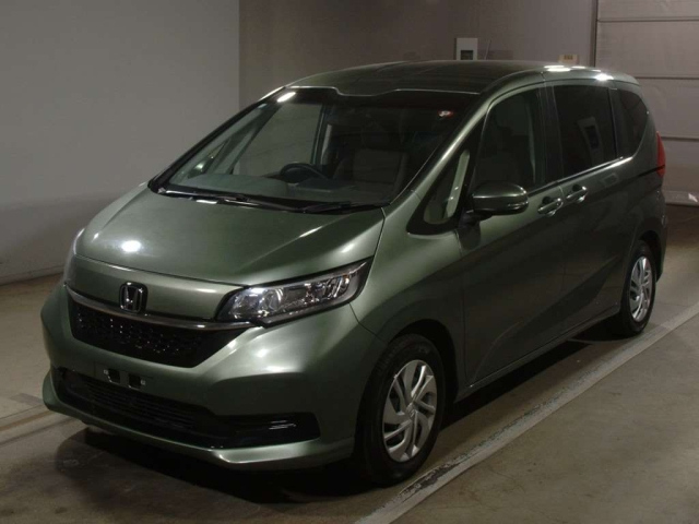 HONDA FREED 2023