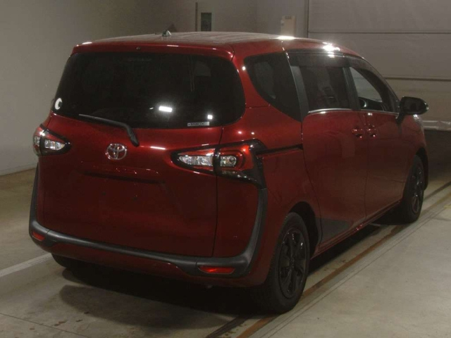 TOYOTA SIENTA 2022