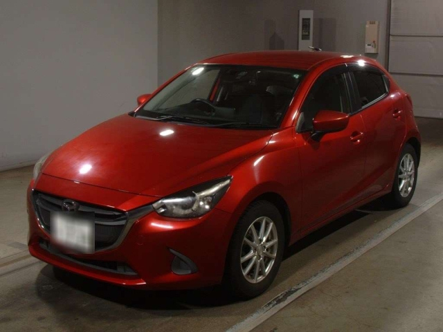 MAZDA DEMIO 2015