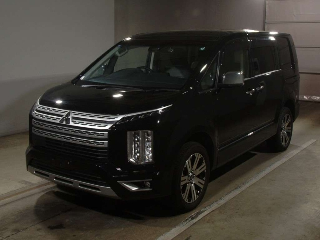 MITSUBISHI DELICA D5 2023