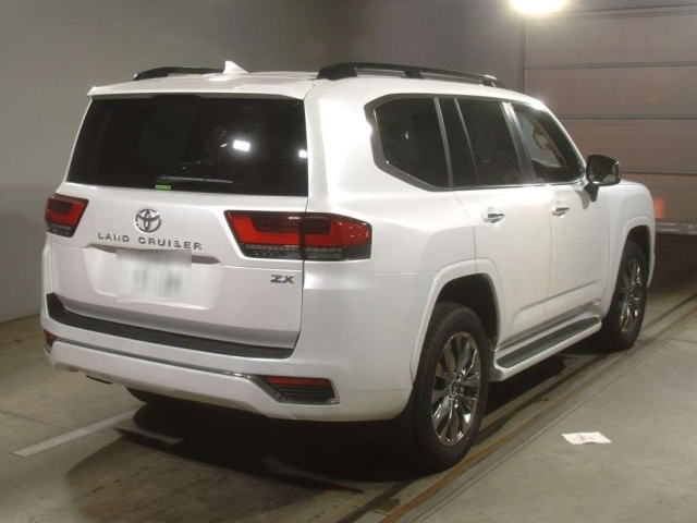 TOYOTA LAND CRUISER 2024