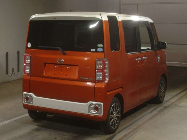 DAIHATSU WAKE 2018