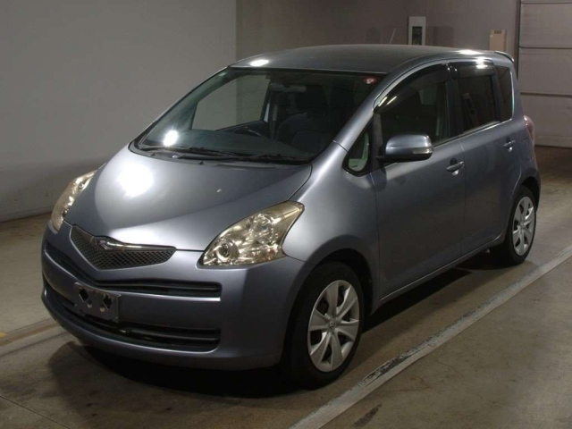TOYOTA RACTIS 2010