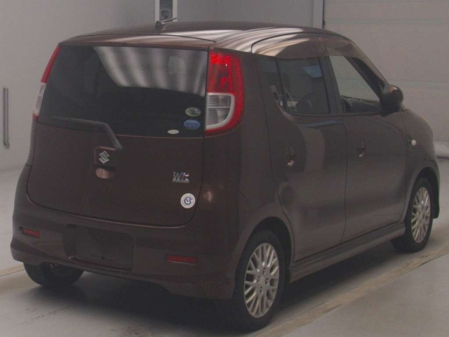 SUZUKI MRWAGON 2010