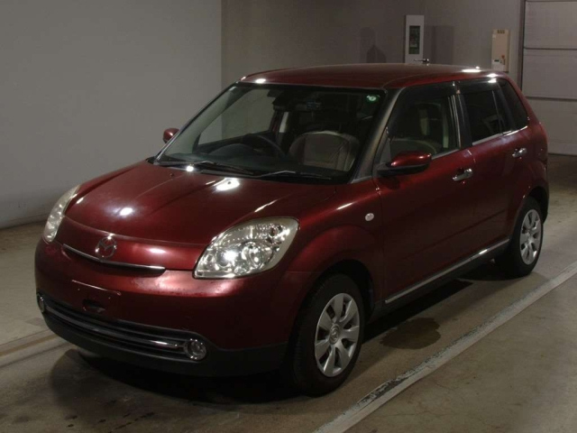 MAZDA VERISA 2014