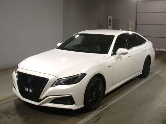 TOYOTA CROWN 2020