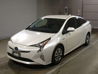 TOYOTA PRIUS 2016