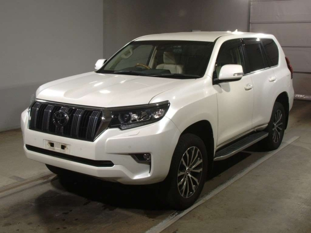 TOYOTA LAND CRUISER PRADO 2020