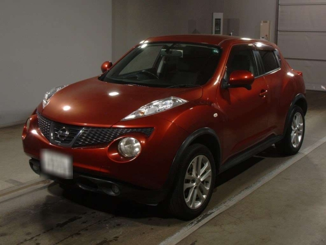 NISSAN JUKE 2011
