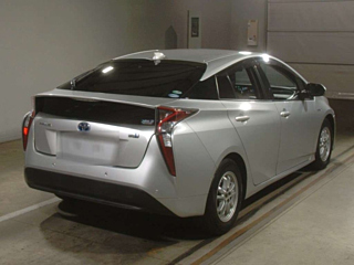 TOYOTA PRIUS 2018