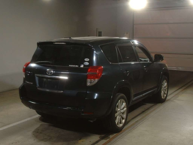 TOYOTA VANGUARD 2012