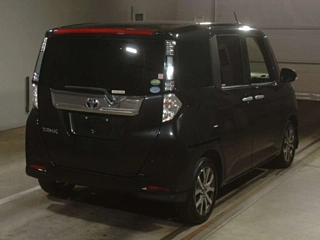 TOYOTA TANK 2019