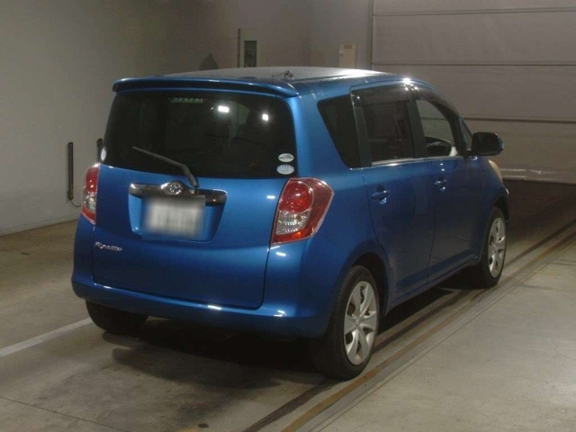 TOYOTA RACTIS 2009