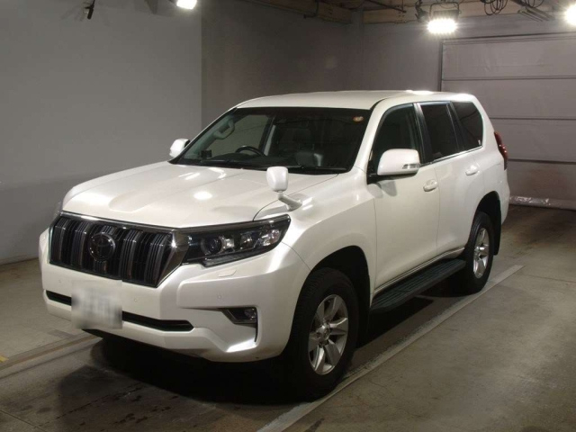 TOYOTA LAND CRUISER PRADO 2018