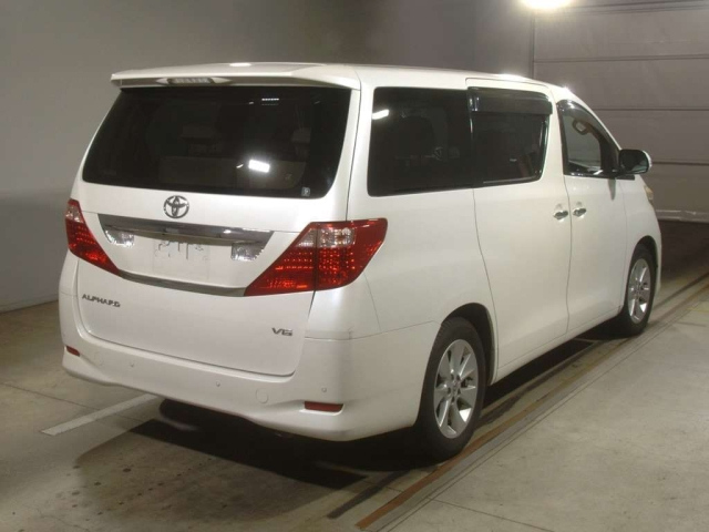 TOYOTA ALPHARD 2008