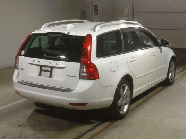 VOLVO V50 2012