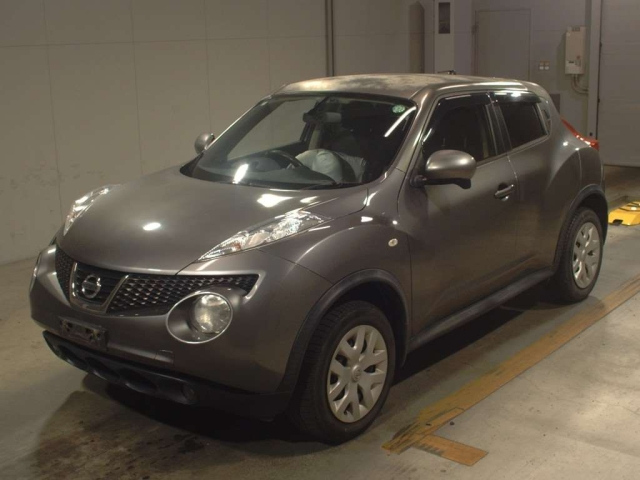 NISSAN JUKE 2012