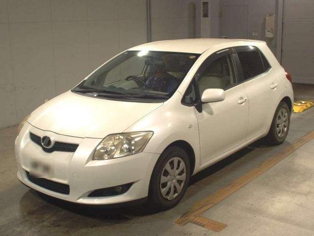 TOYOTA AURIS 2009