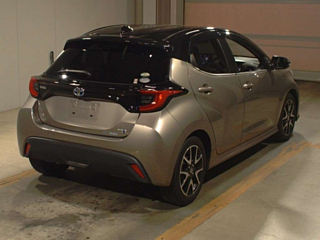 TOYOTA YARIS 2020