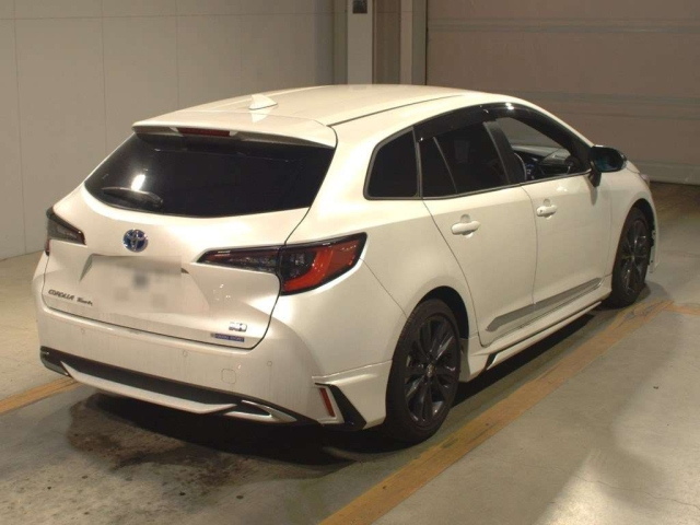 TOYOTA COROLLA TOURING 2024