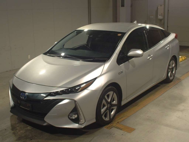 TOYOTA PRIUS PHV 2017