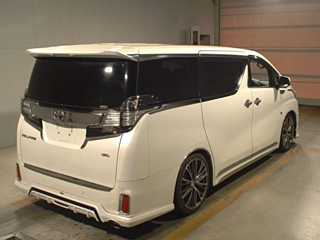 TOYOTA VELLFIRE 2015