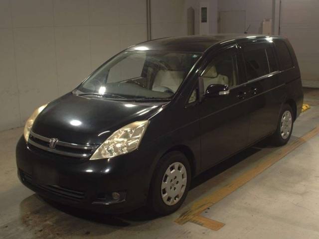 TOYOTA ISIS 2009