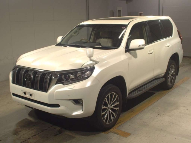 TOYOTA LAND CRUISER PRADO 2018