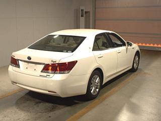 TOYOTA CROWN 2013