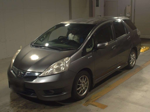 HONDA FIT SHUTTLE 2013