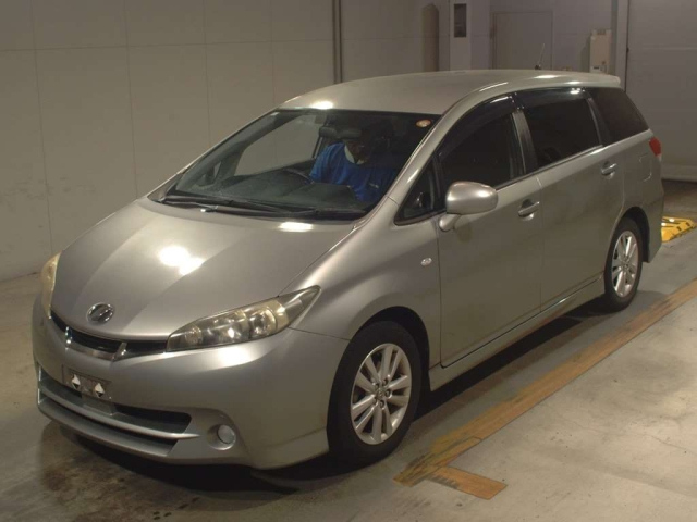 TOYOTA WISH 2009